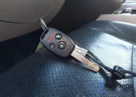 2014 Honda Pilot Lx z USA, uszkodzony, nr VIN 5FNYF4H22EB007040